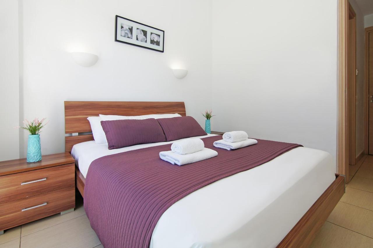 Calypso - Coralli Beachfront Apartment بروتاراس المظهر الخارجي الصورة