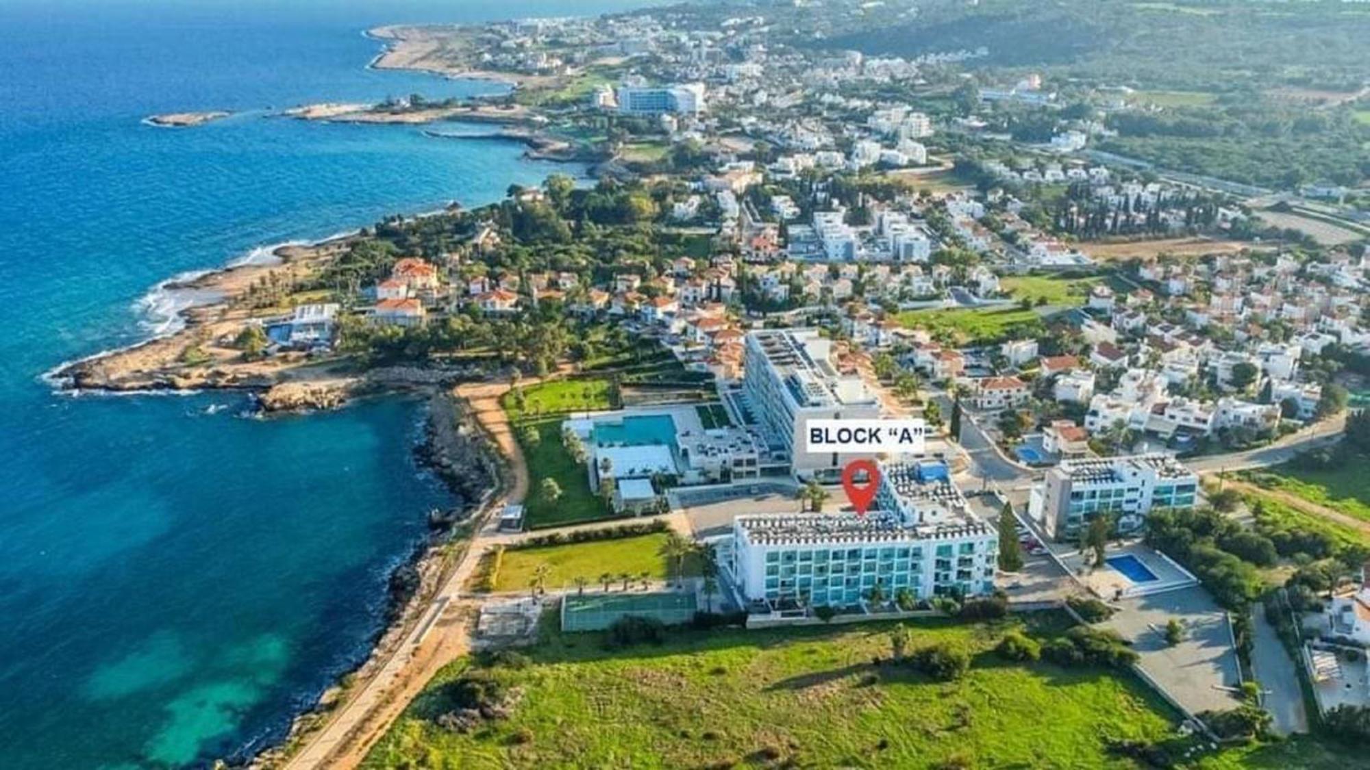 Calypso - Coralli Beachfront Apartment بروتاراس المظهر الخارجي الصورة